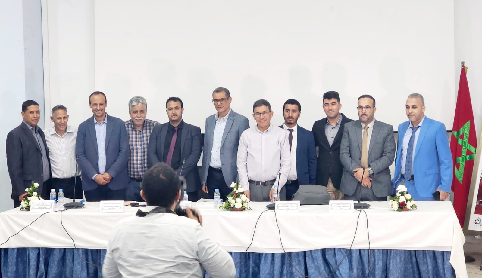 أطروحة دكتوراه متميزة للترجمان “دادا” حول موضوع الحسانية والاقتراض اللغوي الاسباني