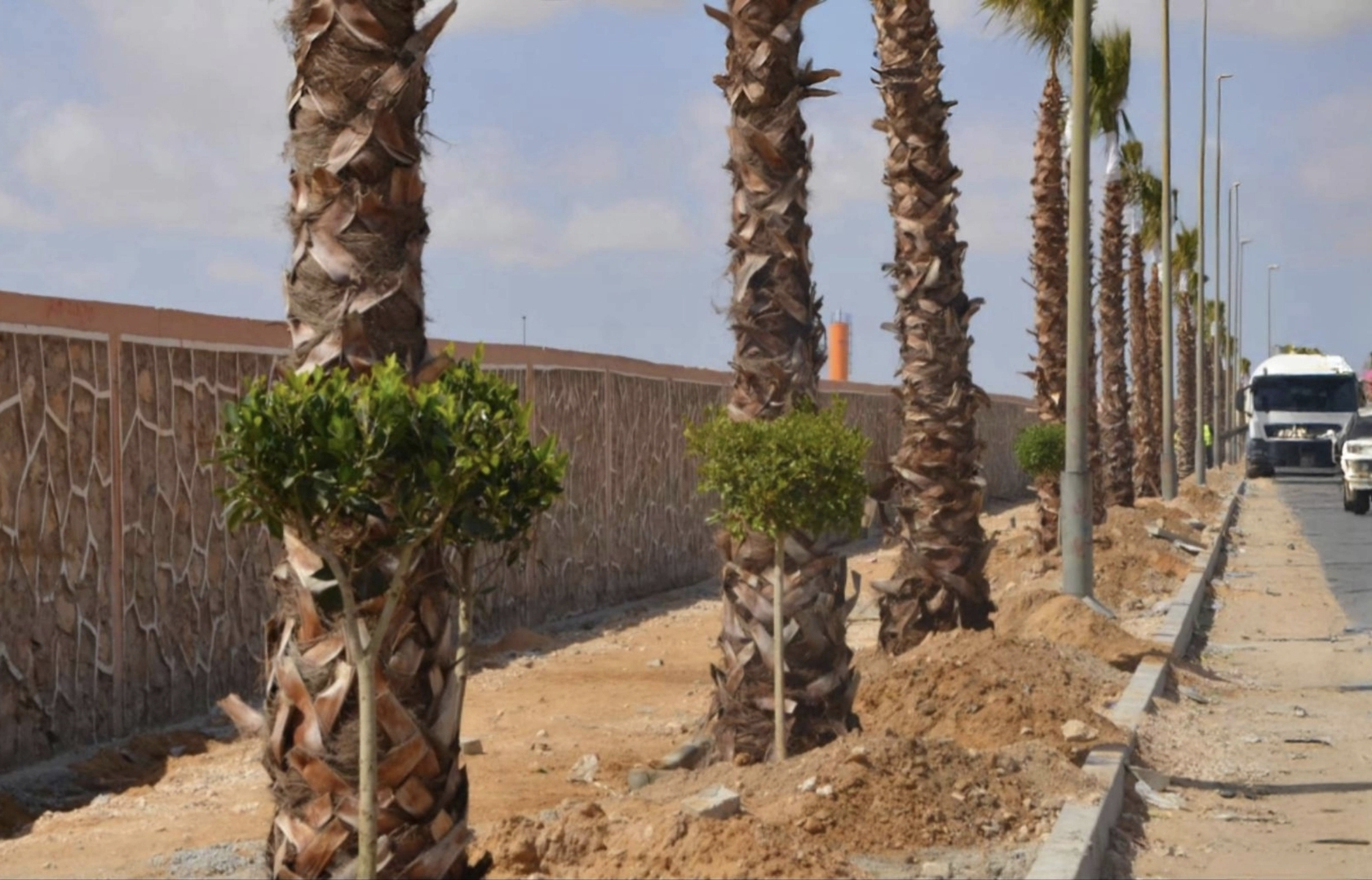 العثور على شاب “مشنوق” بحائط المطار قرب الحزام بالعيون