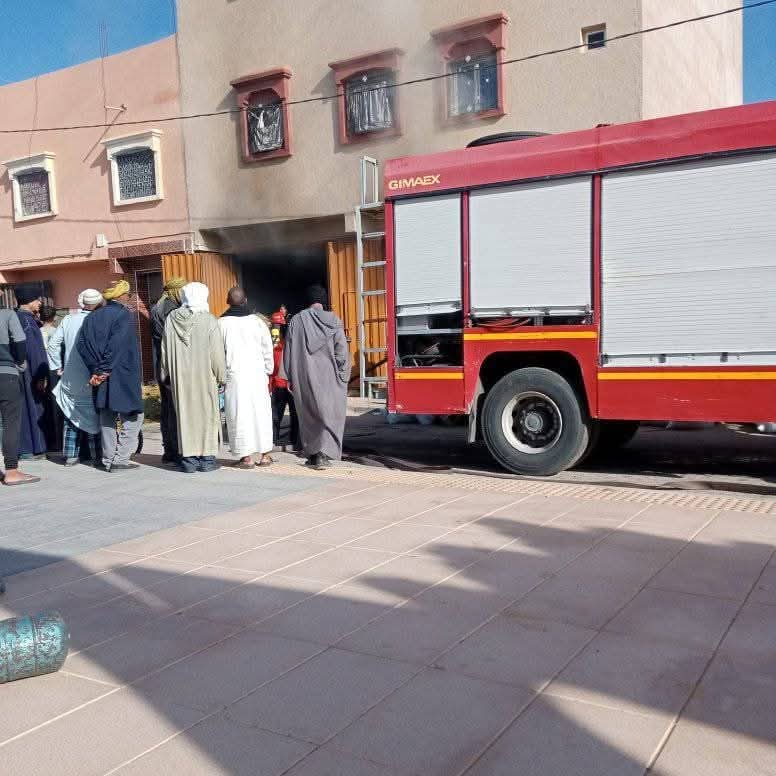 حريق يلتهم محلا لبيع الأعلاف قرب ساحة محمد السادس بآسا