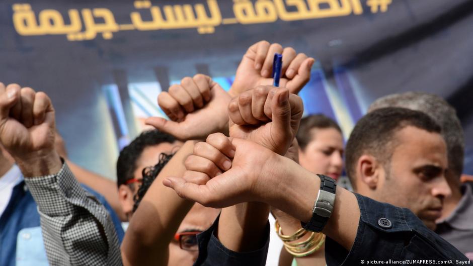 اعتداء باشا على صحفي والنقابة الوطنية للصحافة المغربية تستنكر