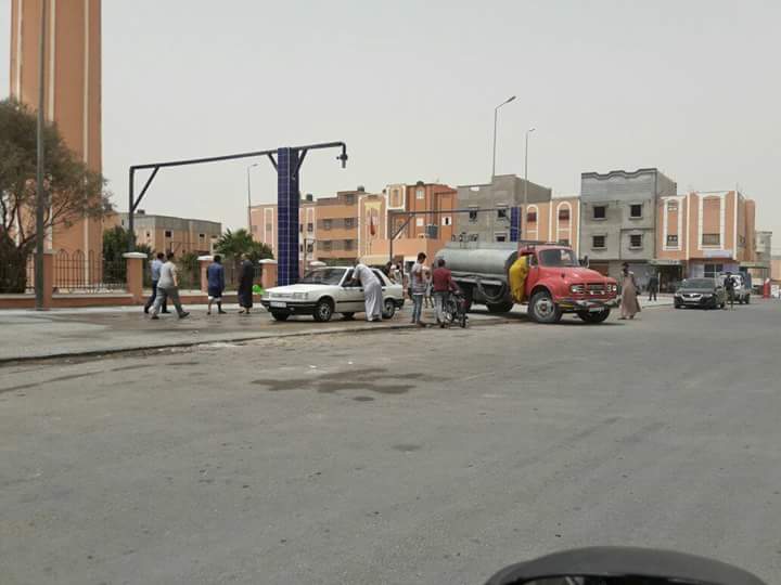 الأحياء الشرقية لمدينة العيون تعيش عطش إجباري في رمضان